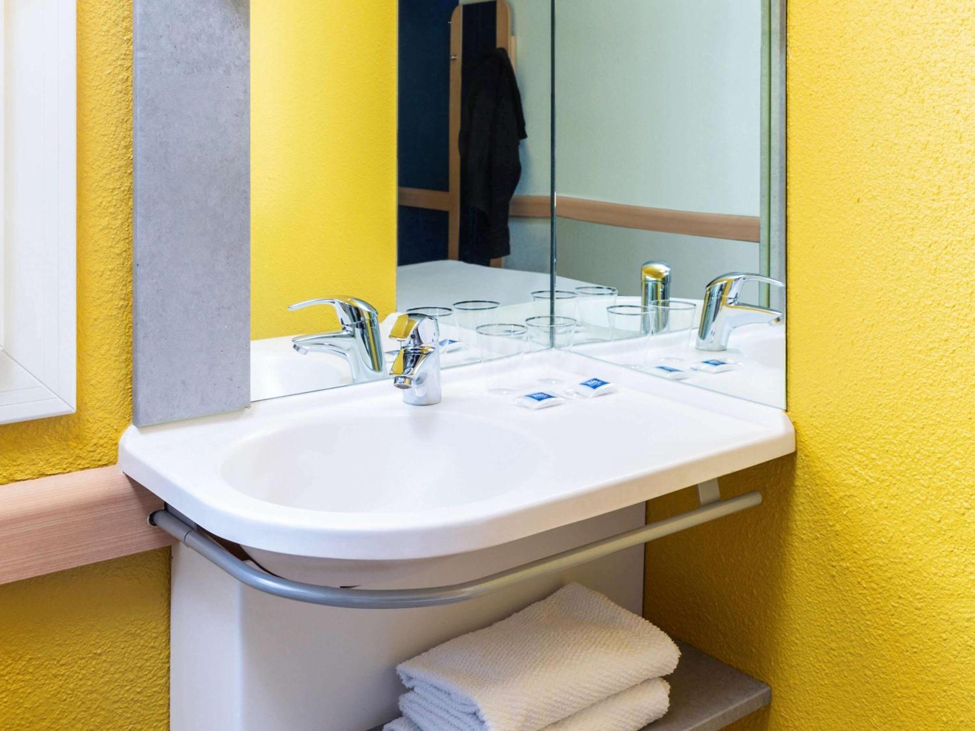 Ibis Budget Porte De Vincennes 2*