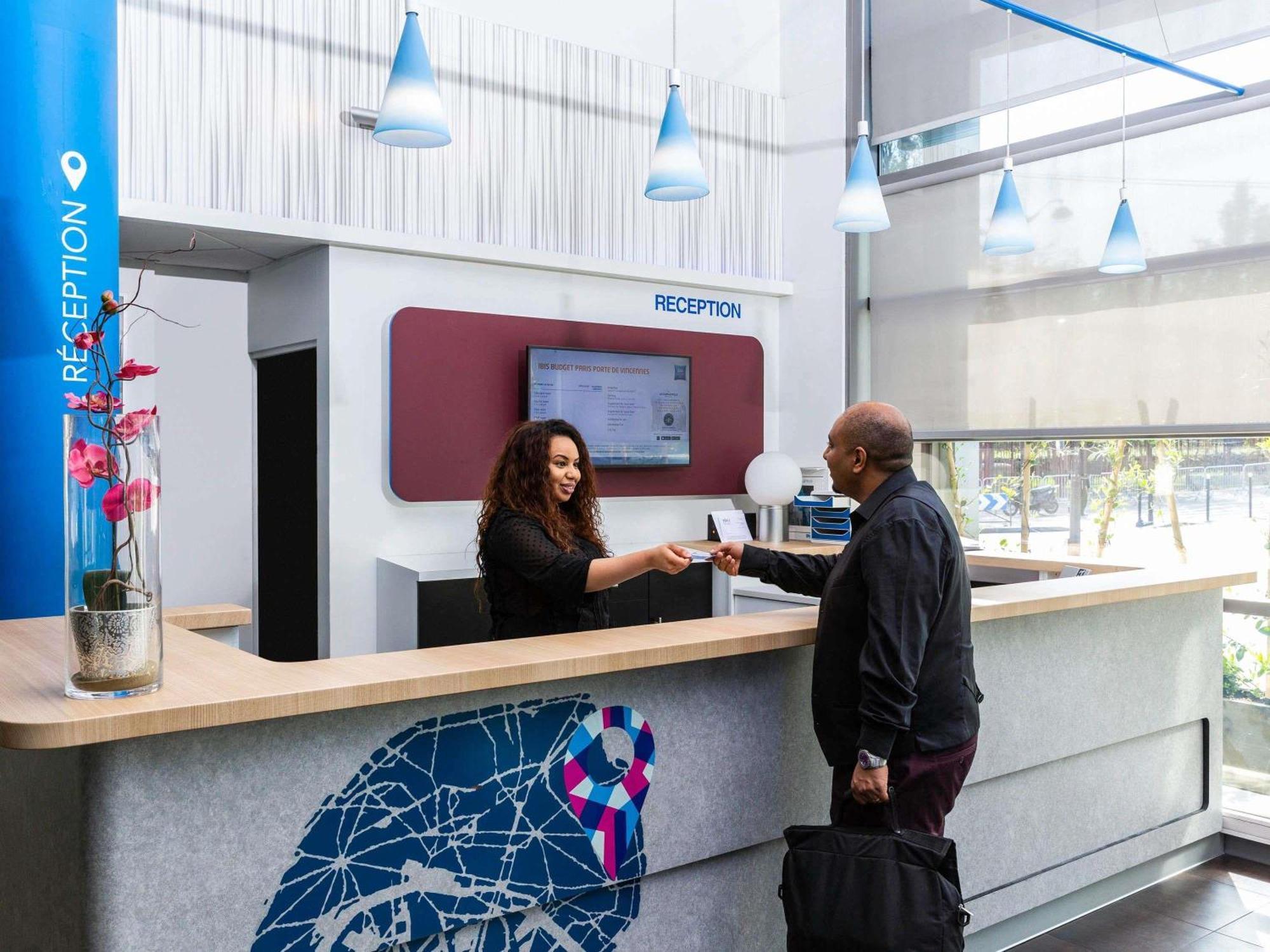 Hotel Ibis Budget Porte De Vincennes 2*