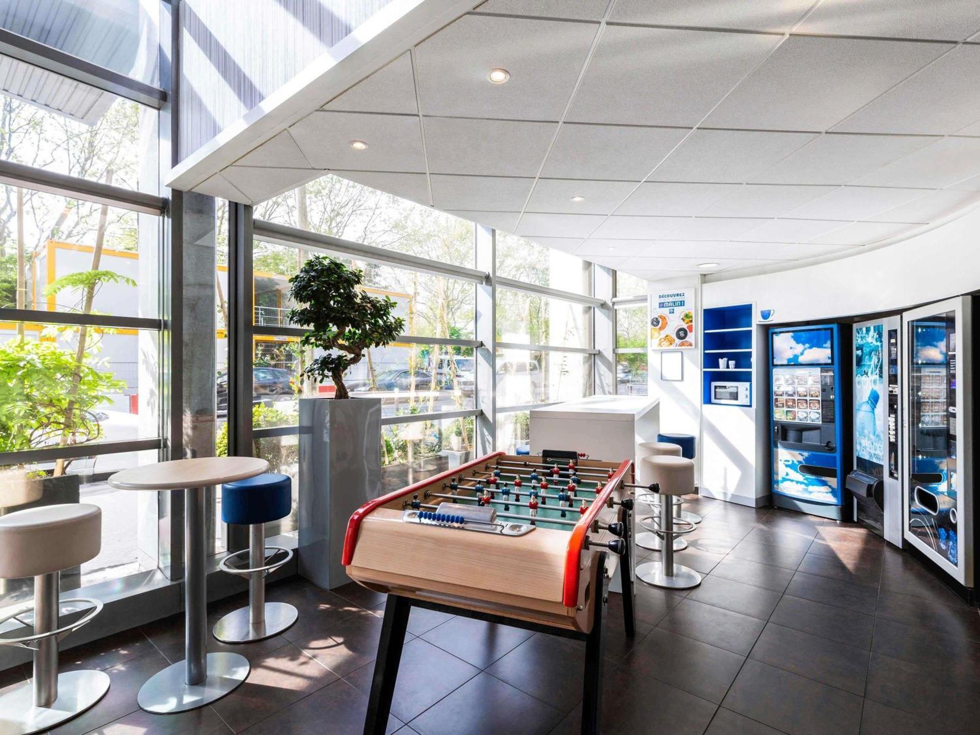 Hotel Ibis Budget Porte De Vincennes 2*