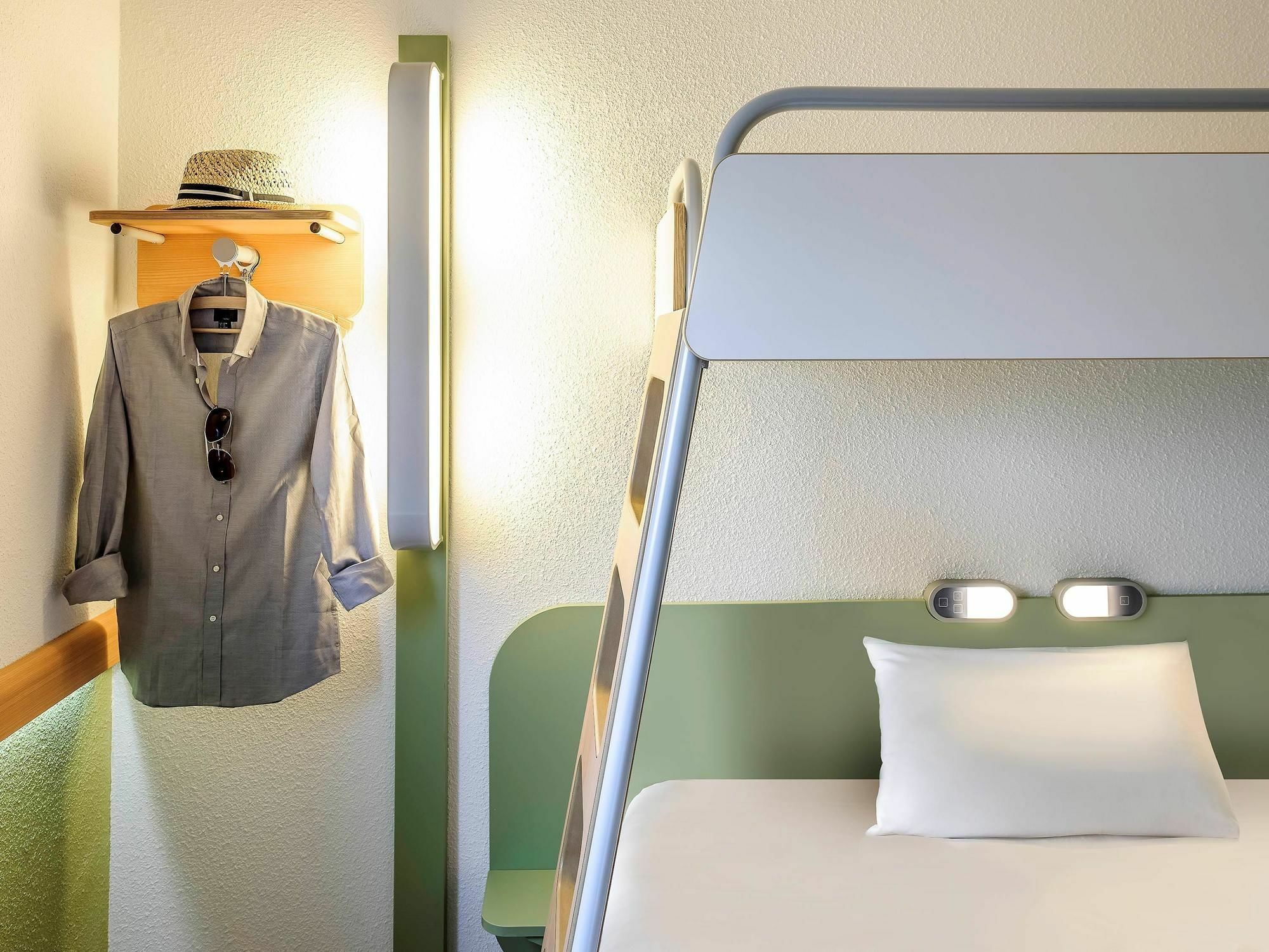 Hotel Ibis Budget Porte De Vincennes 2*